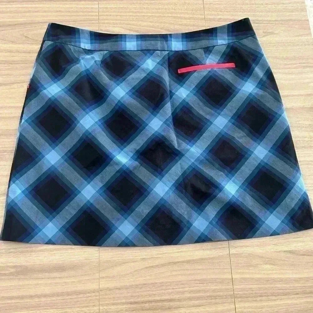 Cutter & Buck golf skort blue red geometric design sz 14 zipper buttons like new - Picture 6 of 6